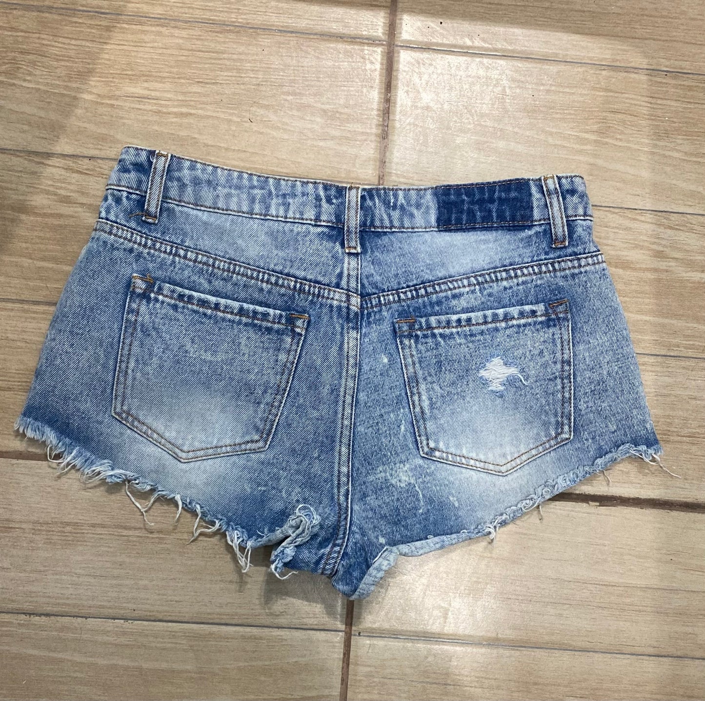 SHORT BRILLOS 36