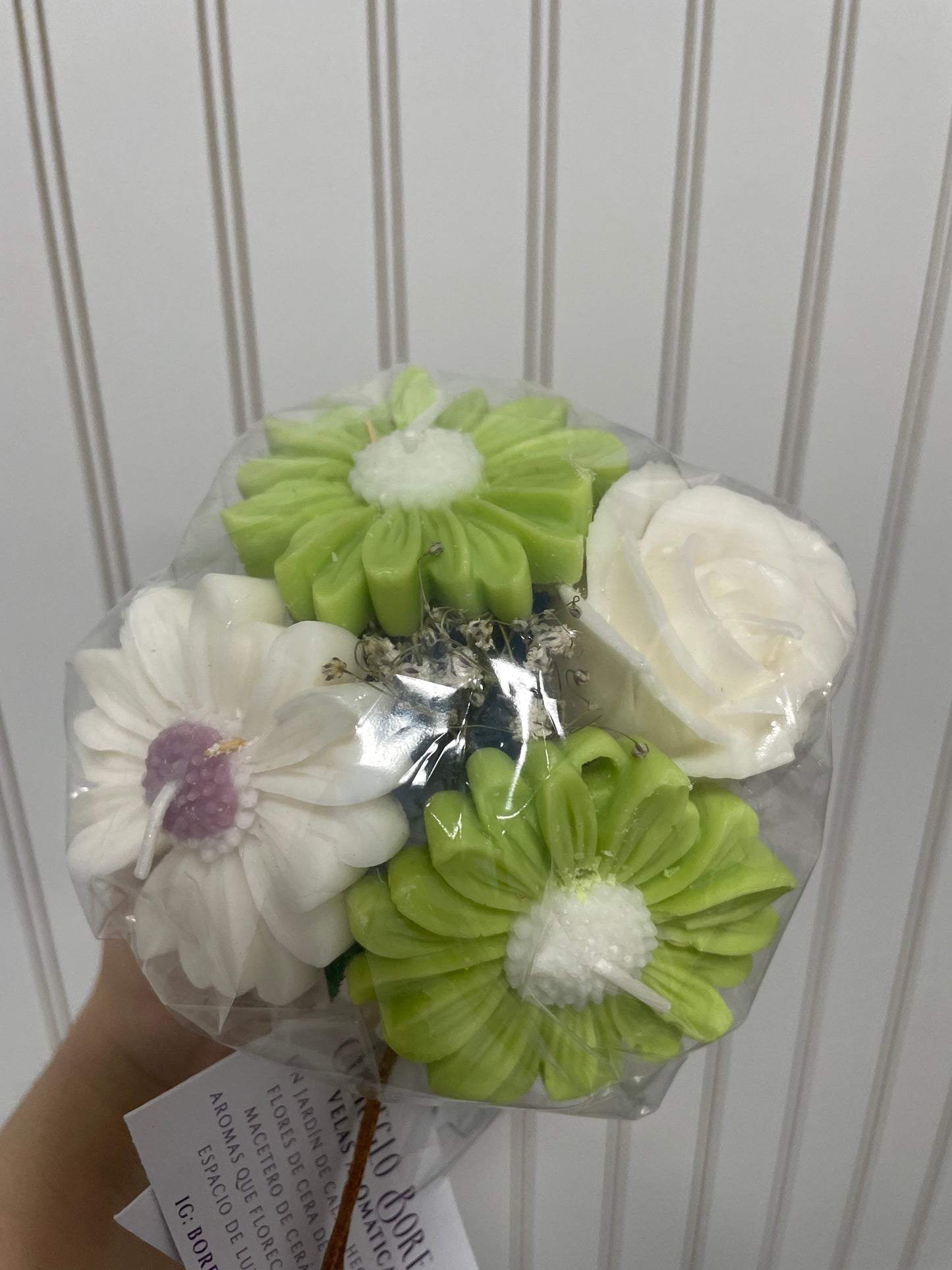 Arreglo velas flores