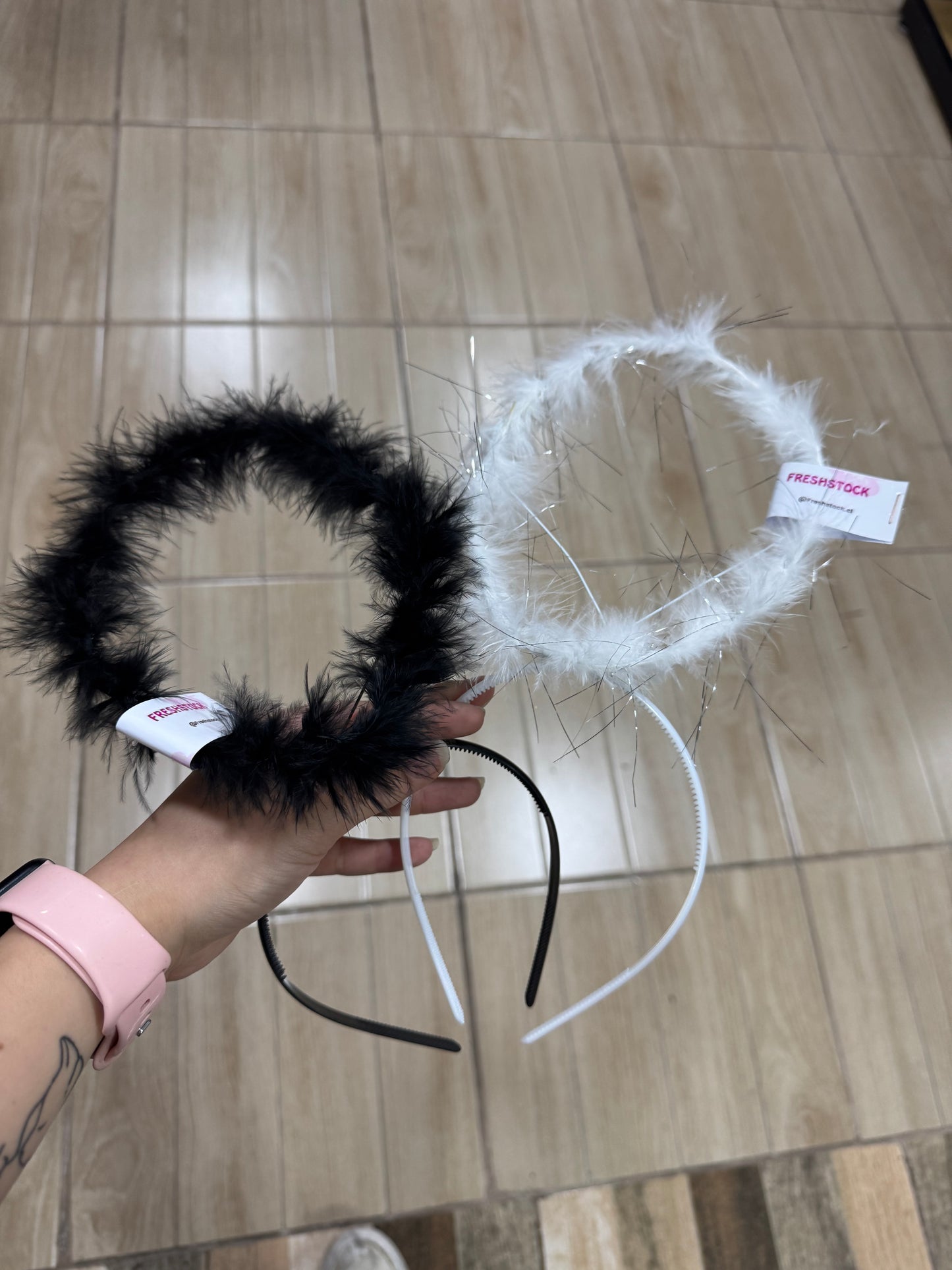 Aureola ángel negro y blanco