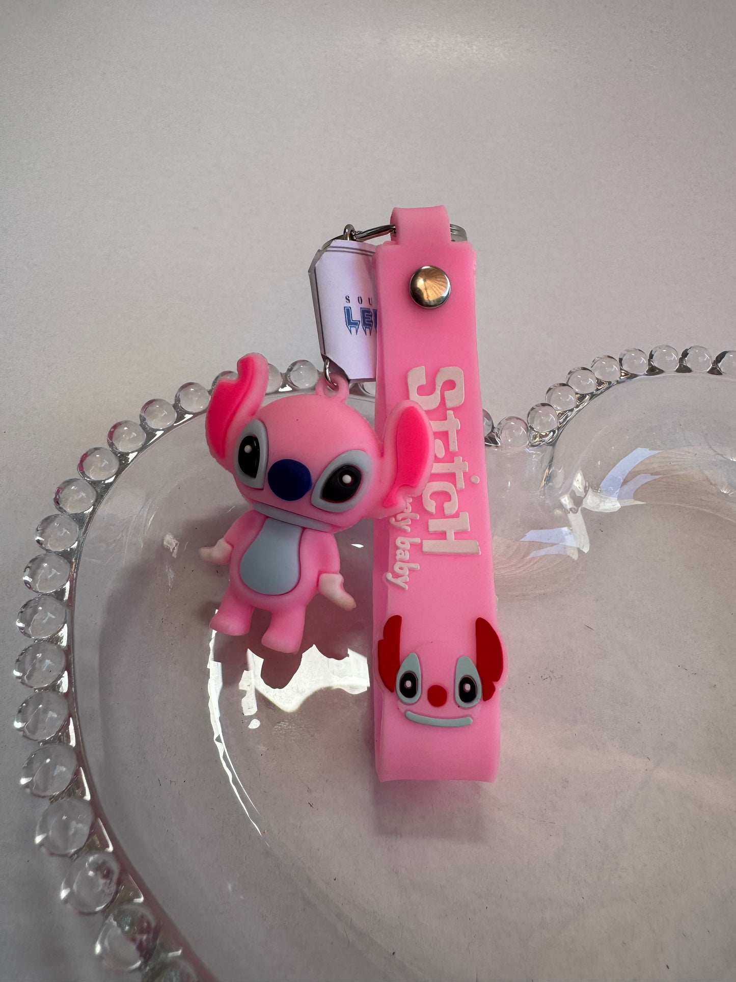 Llavero stitch y Angela
