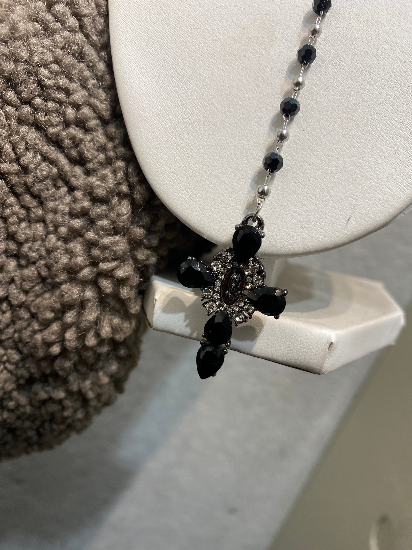 collar doble cruz