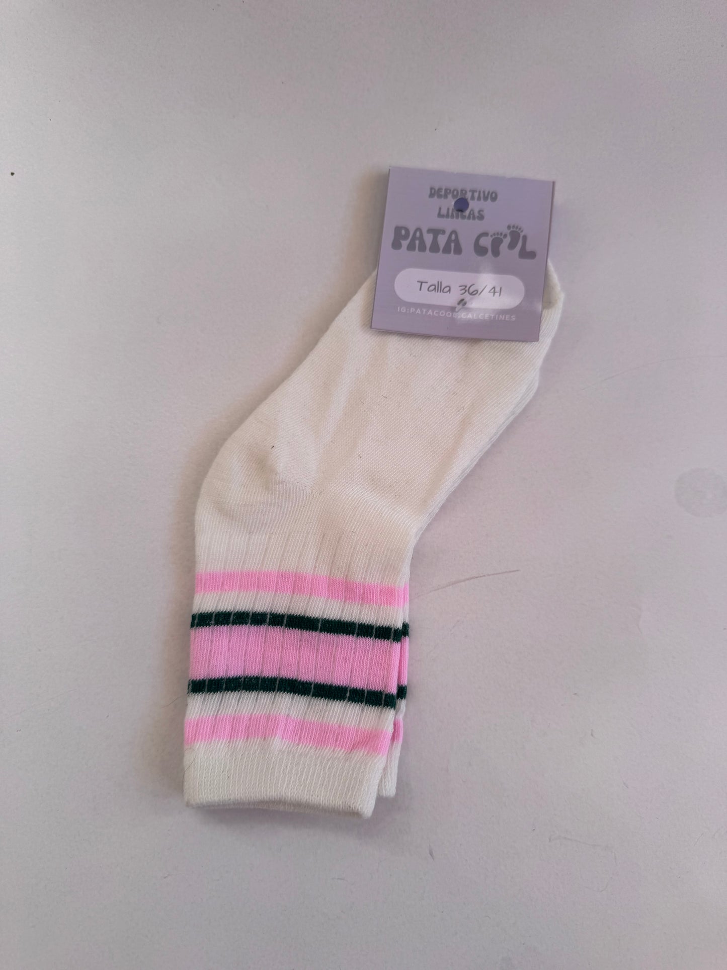 CALCETÍN LINEAS DEPORTIVO