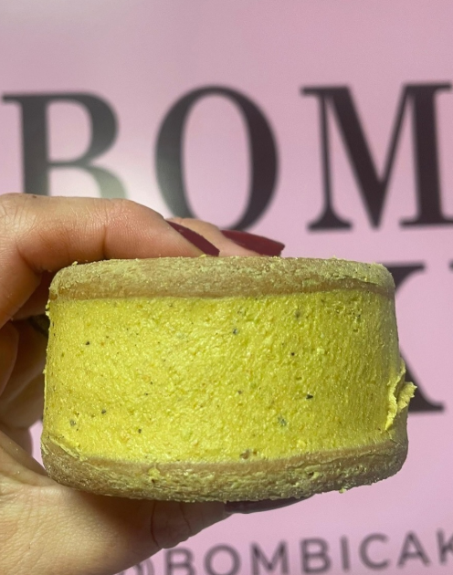 ALFAJOR DE CHOCOLATE PISTACHO / Dubai