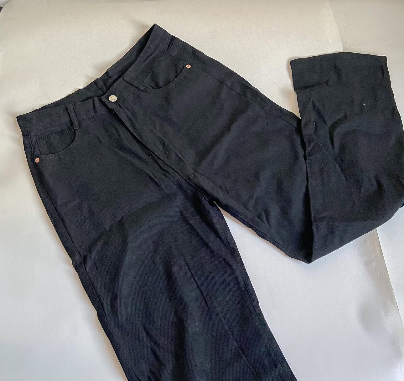 Pantalón negro