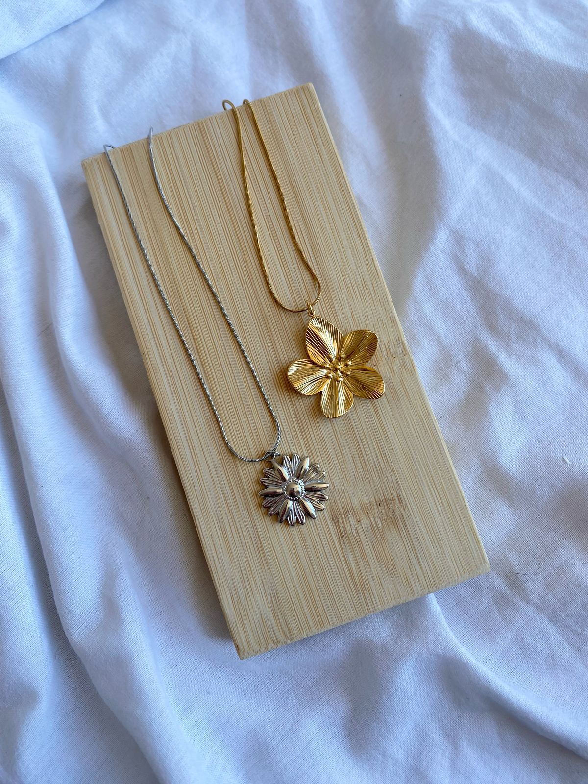 COLLAR ACERO -FLOR