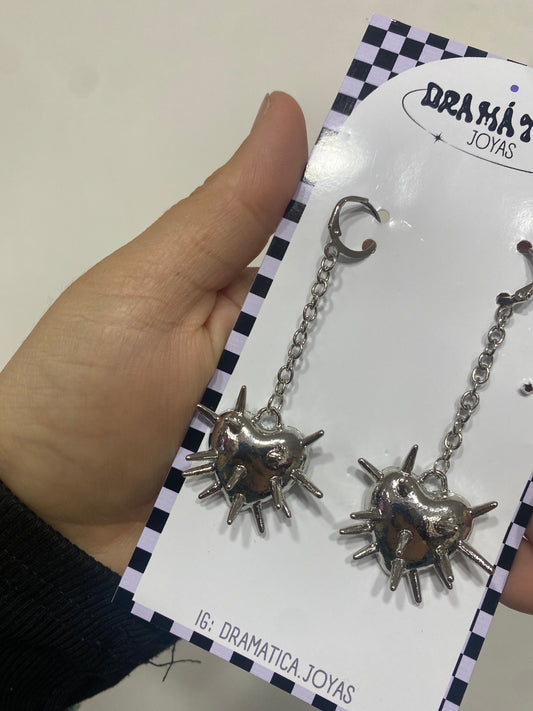 Aros corazón púas