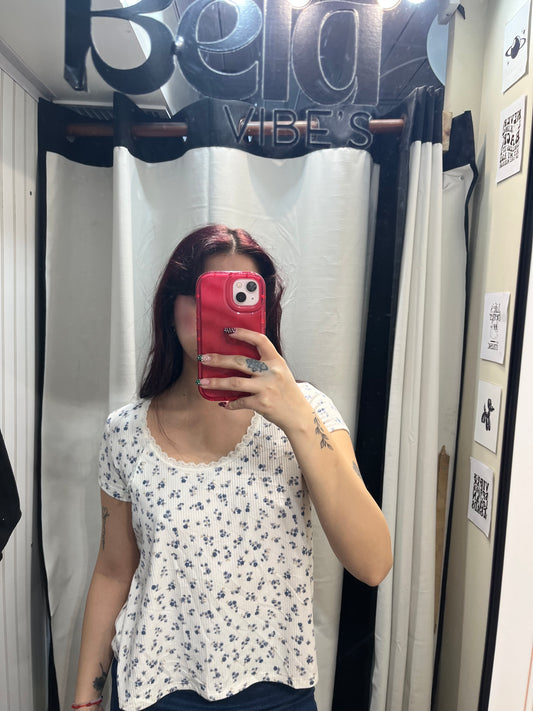 Polera flores